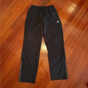 Men’s New Balance athletic pants, great condition!